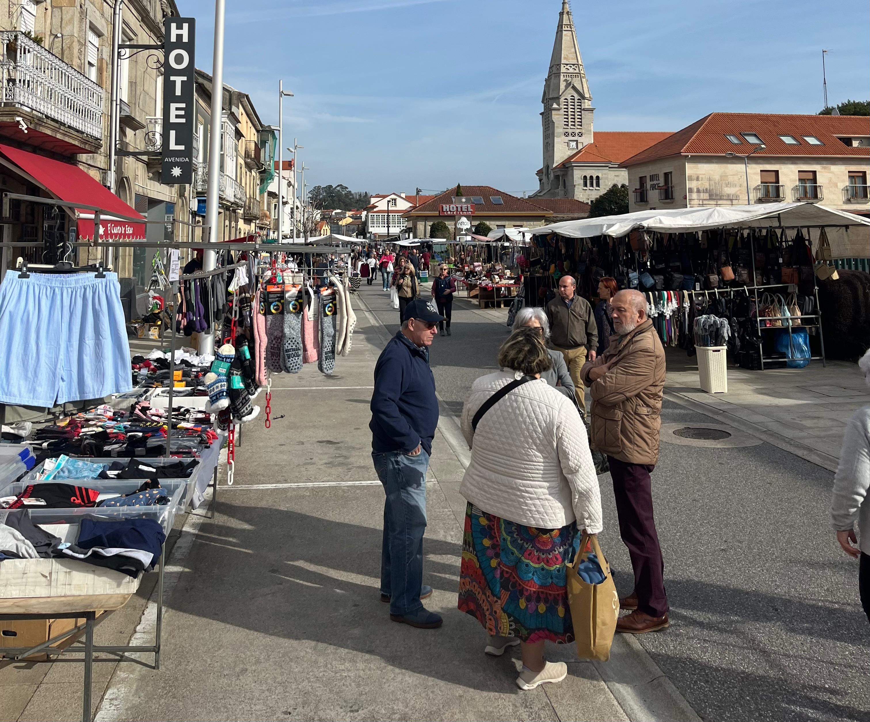 Mercadillo de Sabarís en Baiona: horario, dónde aparcar y cómo llegar